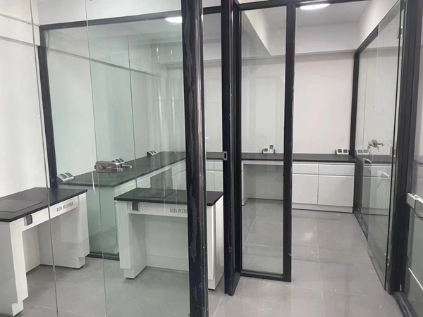 全鋼實驗臺供應商 全鋼實驗臺供應商